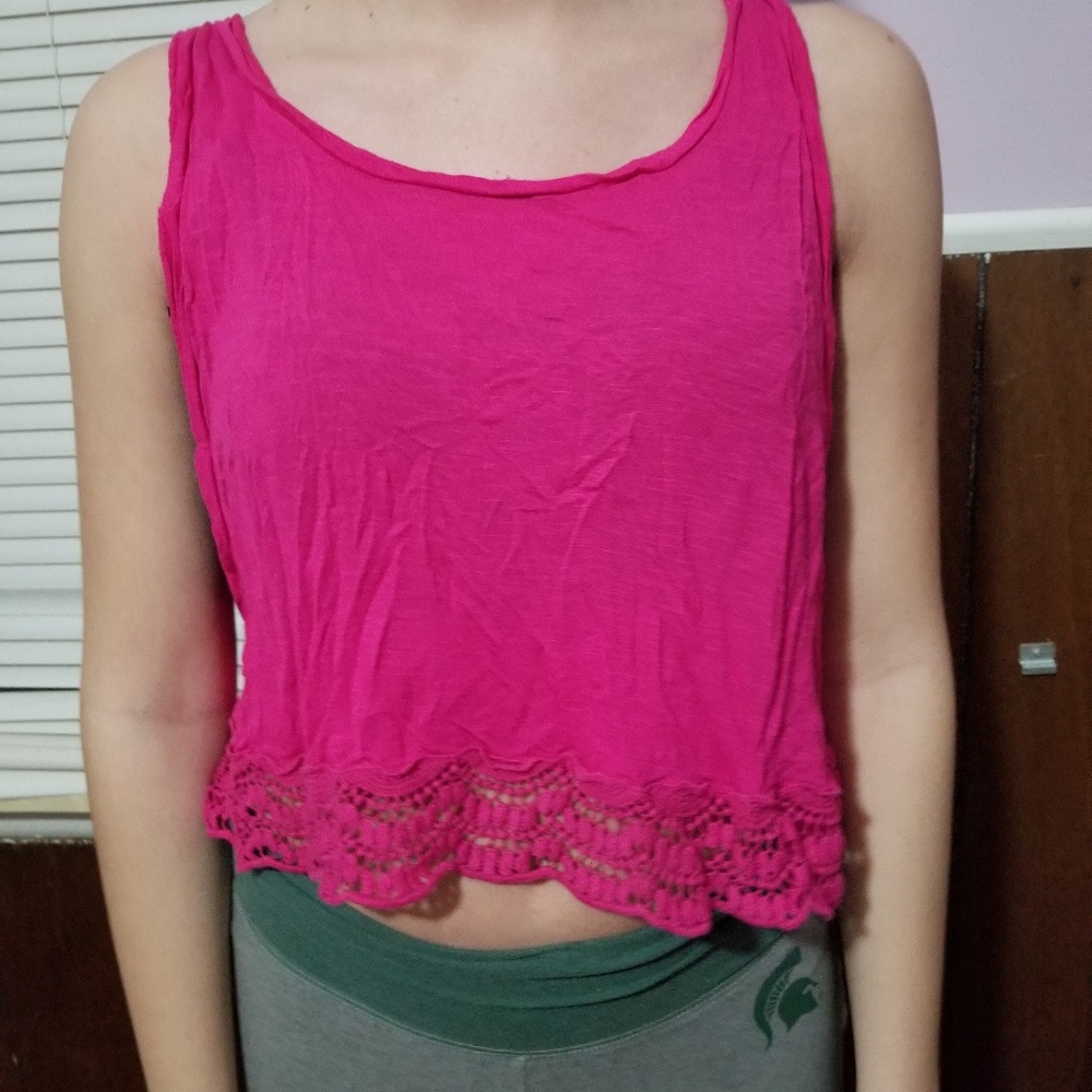 Crop top
